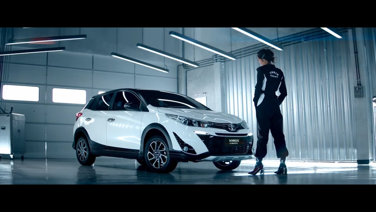 TOYOTA Yaris-Cross "Style&Stronger"